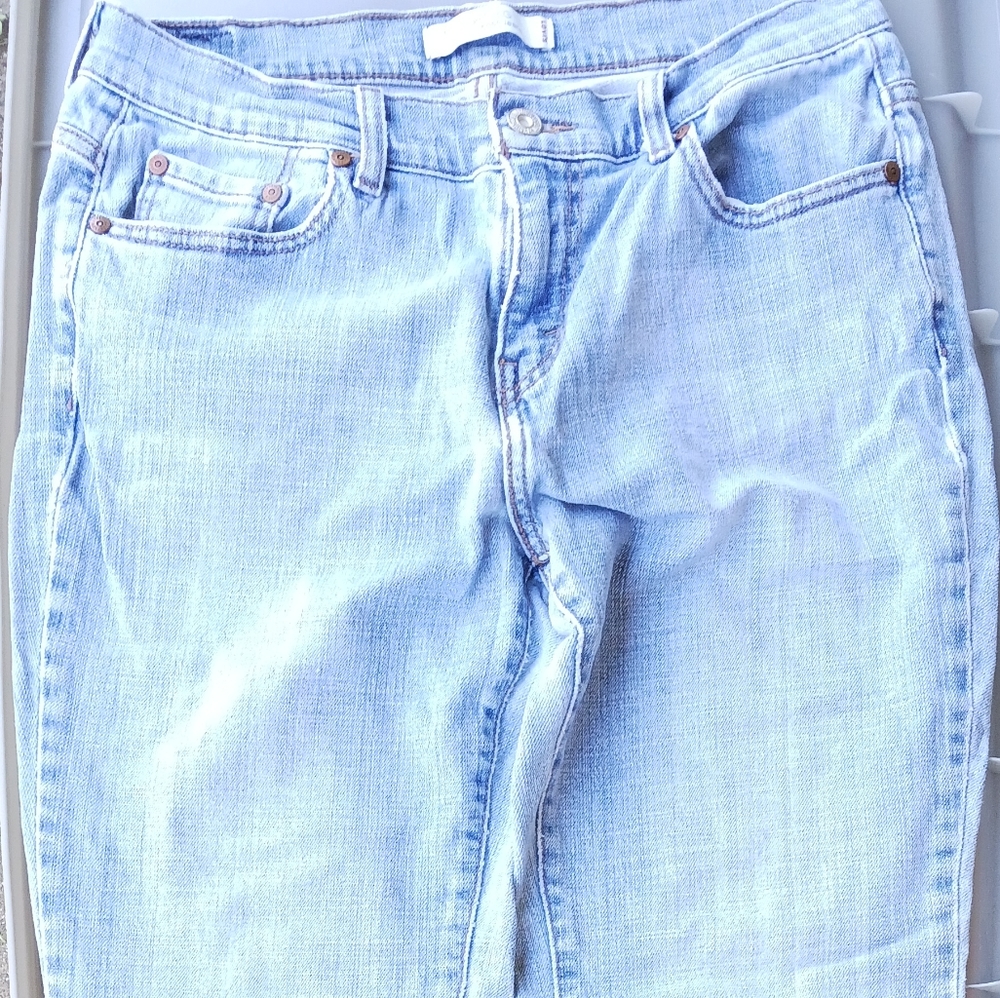 Vintage 505 Levi's size 10 short straight legs.